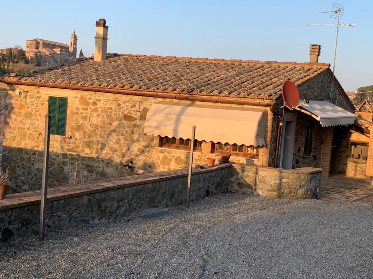 Casa Vacanze Elisabetta Montalcino Exterior foto